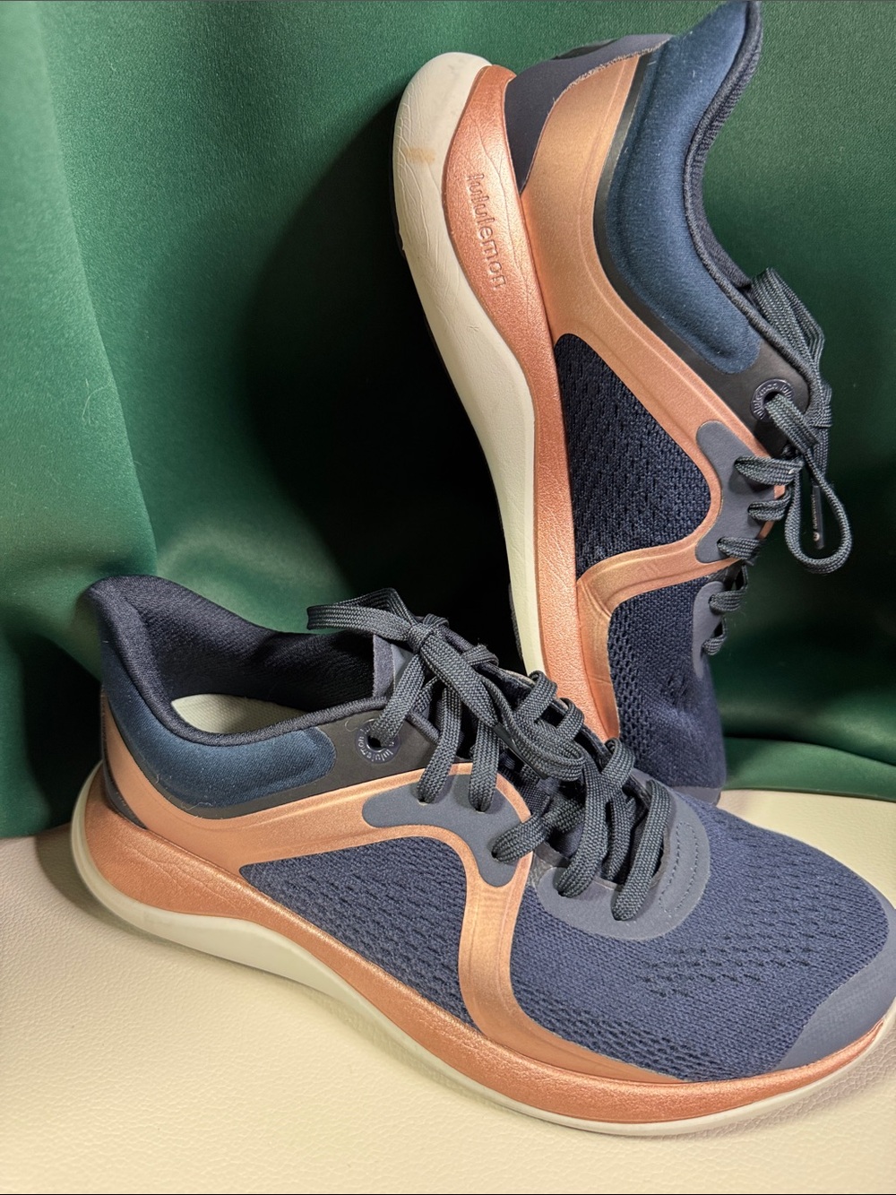 Lululemon Chargefeel Low Womens Workout Shoe 6.5